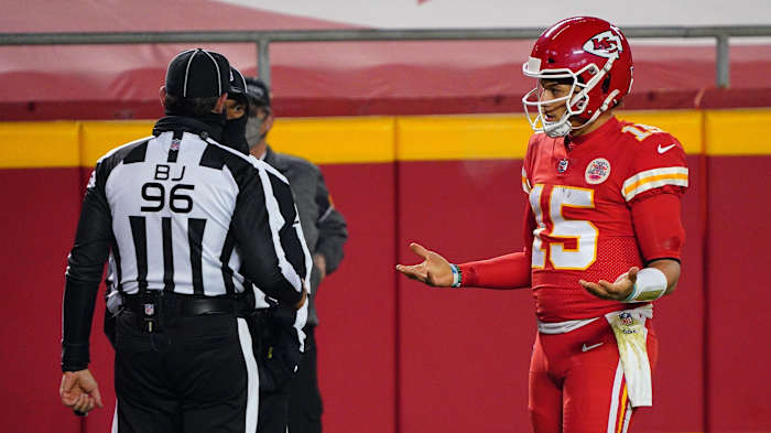 Patrick Mahomes talks to officials during Super Bowl LV.