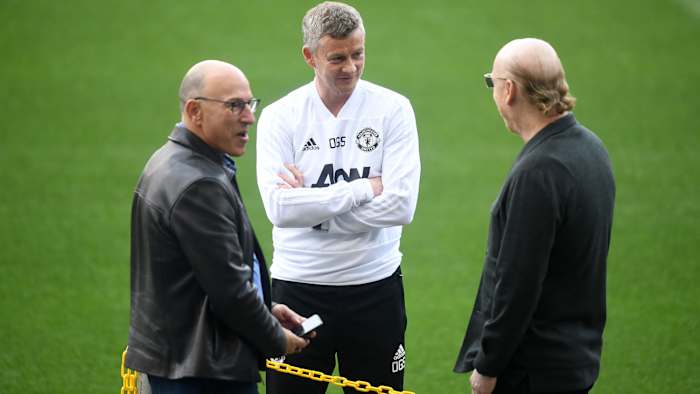 Manchester United manager Ole Gunnar Solskjaer and Joel and Avram Glazer