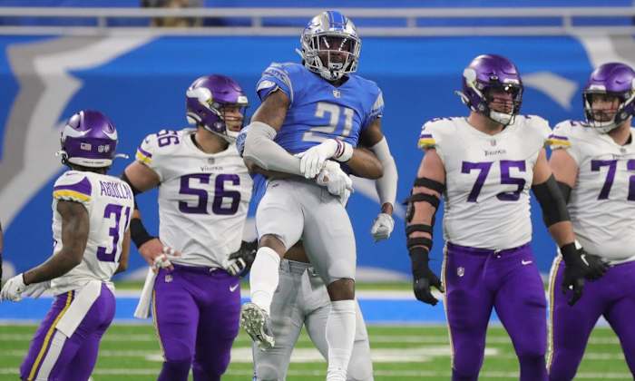 Walker celebrates a sack against the Minnesota Vikings.