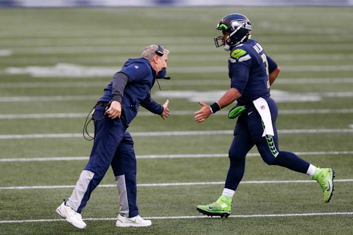 russell-wilson-pete-carroll-seattle-seahawks
