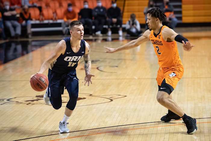 Guard Carlos Jurgens