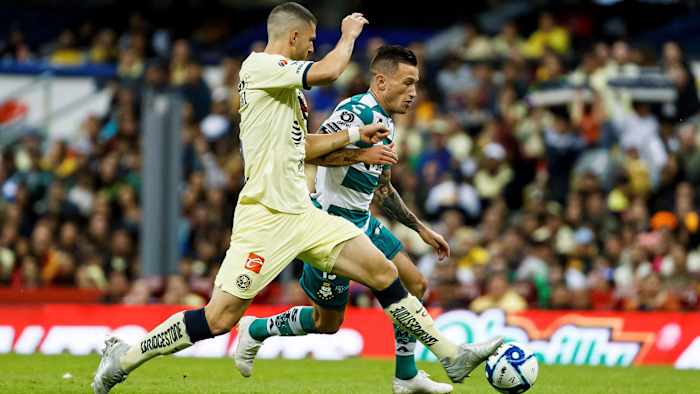 Brian Lozano hopes to lead Santos Laguna to silverware