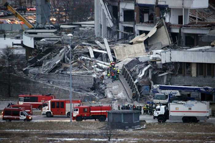 Arena-Collapse-St-Petersburg-featured