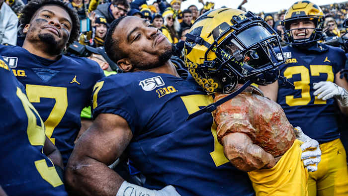 michigan michigan state paul bunyan khaleke hudson