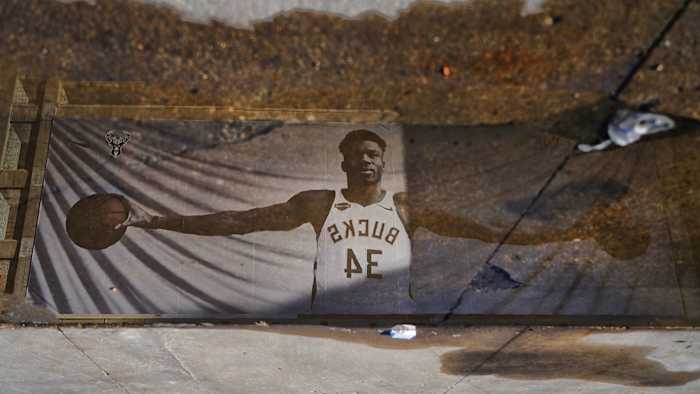 Photo by Erick W. Rasco