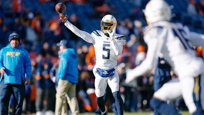 Taylor, who threw six passes last year, will look to lead Steichen’s first Chargers offens