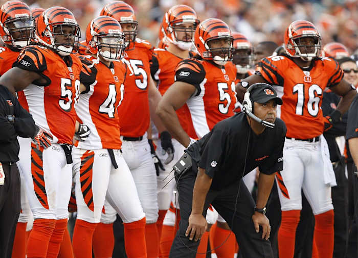Marvin Lewis coaches the Cincinnati Bengals