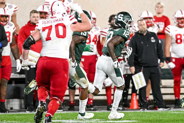 2021 Michigan State overtime interception Matt Sichterman and Chester Kimbrough USATSI_16830356