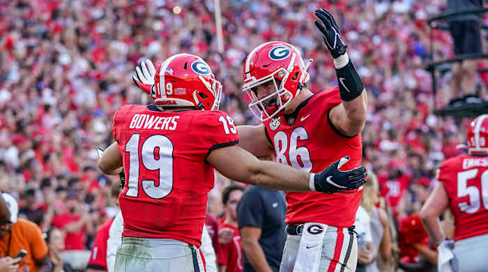 Georgia players celebrate a touchdown vs. Kentucky