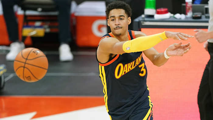 jordan-poole-warriors-pass