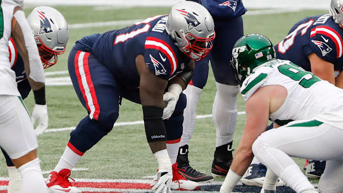 Patriots OL Michael Onwenu