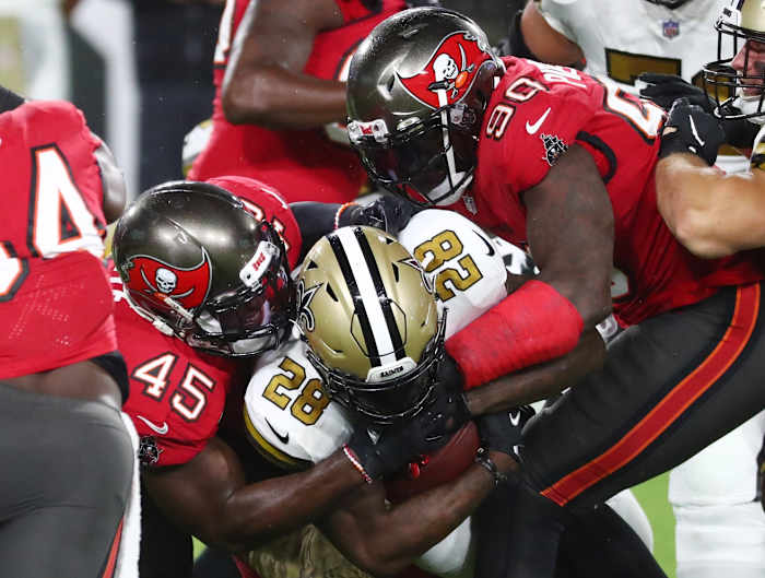 New Orleans Saints running back Latavius Murray (28)