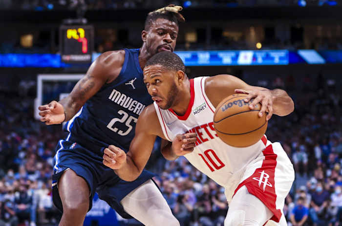 Reggie Bullock, Dallas Mavericks