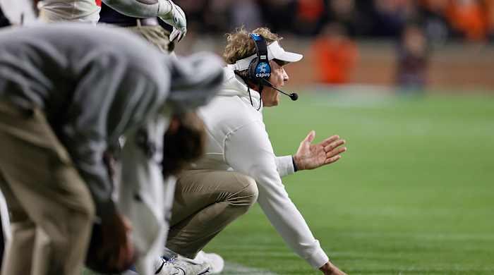 1-1-1-kiffin-dash-fourth-down