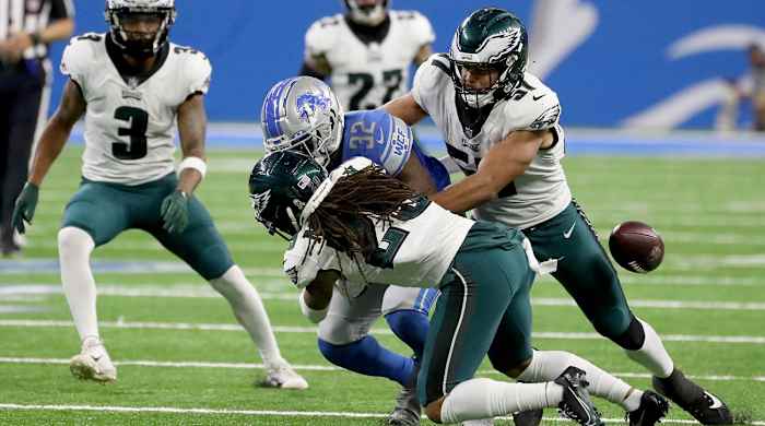 1-1-mmqb-eagles-lions