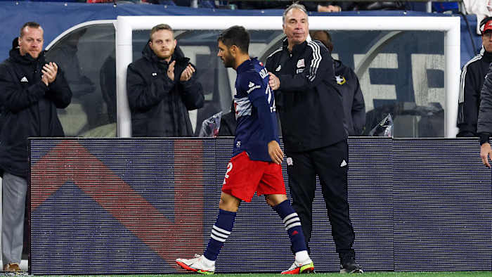 New England Revolution manager Bruce Arena and star Carles Gil