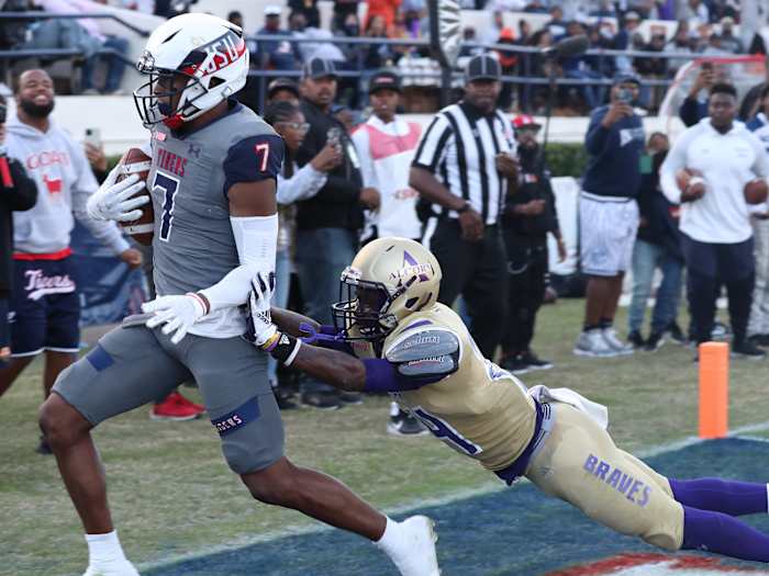 Jackson State's Keith Corbin III scores a touchdown against Alcorn State.
