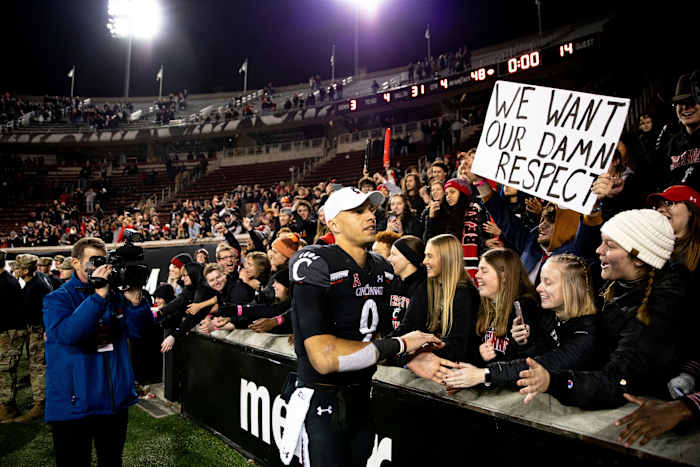 Desmond Ridder, Cincinnati Bearcats