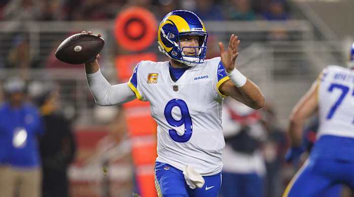 Matthew Stafford throws a pass.