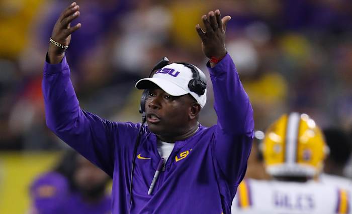 Mickey Joseph 2018 LSU vs Miami USATSI_11187841