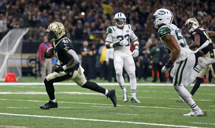 New Orleans Saints running back Alvin Kamara (41) scores a touchdown against the New York Jets. Mandatory Credit: Chuck Cook-USA TODAY