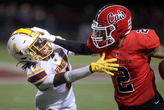 Receiver Kaden Saunders of Westerville South High in Ohio is a player to watch in Penn State's 2022 recruiting class. (Shane Flanigan/The Columbus Dispatch)