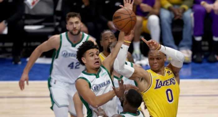 1466232D-C000-4614-AB7C-AFD53F80203A