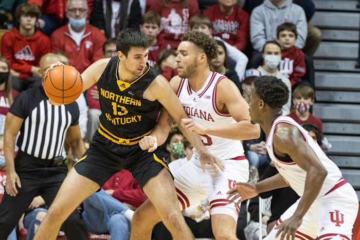 Northern Kentucky forward David Bohm (13) dribbles the ball while Indian forward Race Thompson (25) defends (Trevor Ruszkowski-USA TODAY Sports)