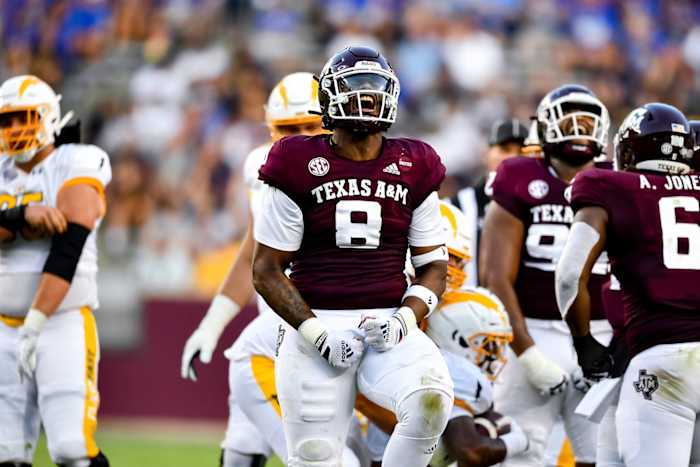 Texas A&M defensive tackle DeMarvin Leal