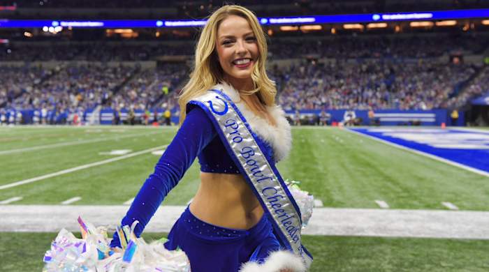 Colts cheerleader Vanessa Wahl