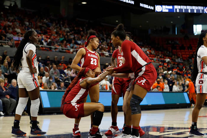 012322_WBB_MingoYoungJa_Auburn_SL01374