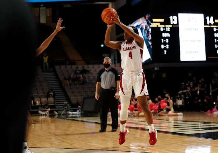 020622_WBB_SuttonTa_Vandy_EP00114