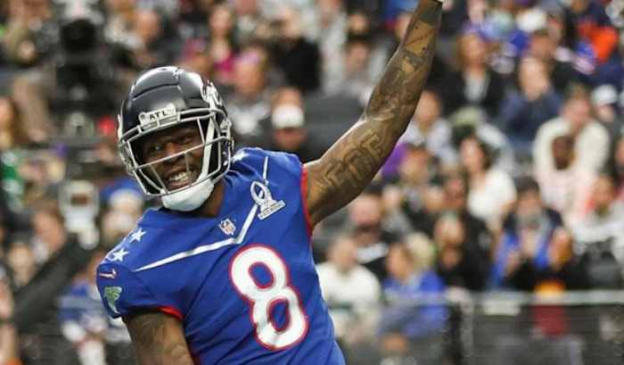 4803C67B-30C9-43DE-BB5E-5E501A7A79AE