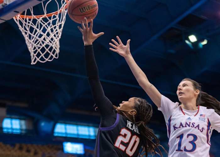 B2DCE86C-A828-4B94-BA1C-D77073E51F38