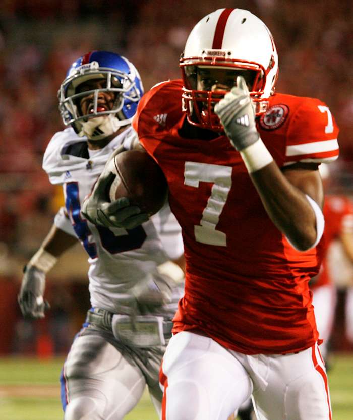 2006 Nebraska-Kansas football 4Q3 USATSI_2187136 Frantz Hardy