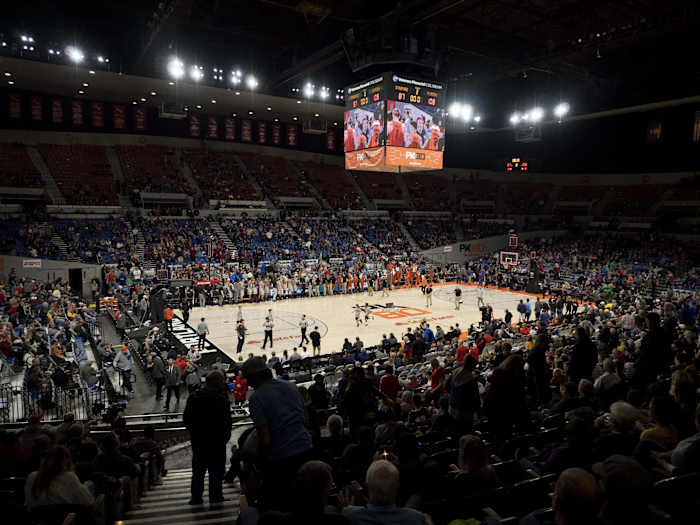 Veterans Memorial Coliseum