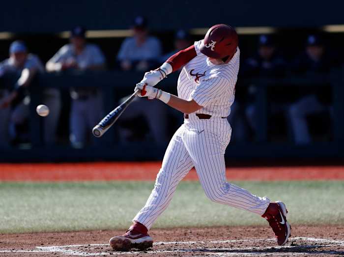 021922_MBA_DentonZa_Xavier_OH0071