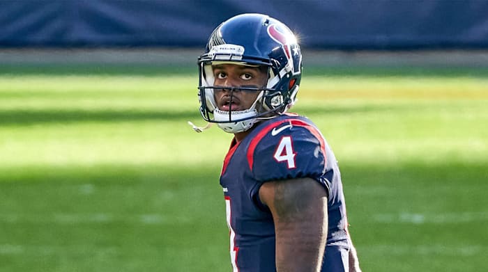 CHICAGO, IL - DECEMBER 13: Houston Texans quarterback Deshaun Watson (4) looks on in action during a game between the Chicago Bears and the Houston Texans on December 13, 2020, at Soldier Field in Chicago, IL.