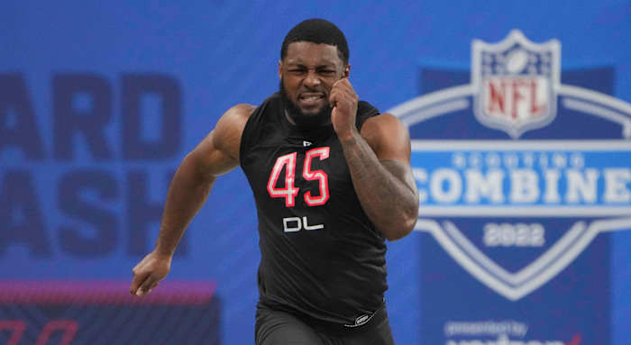 kayvon-thibodeaux-40-yard-dash-nfl-combine