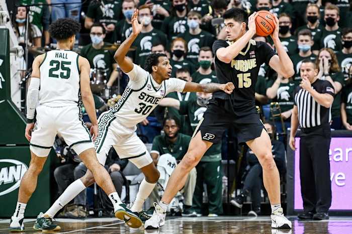 Zach Edey vs Michigan State bingham jr