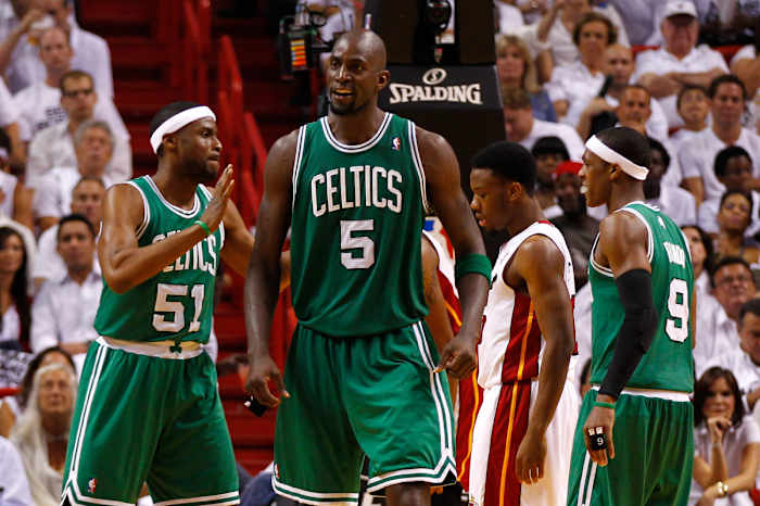 145775874_crop_north