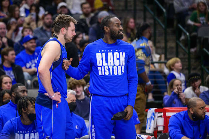 Theo Pinson, Dallas Mavericks