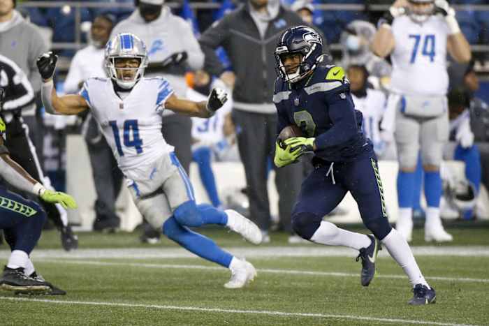 Seattle Seahawks CB D.J. Reed returns interception