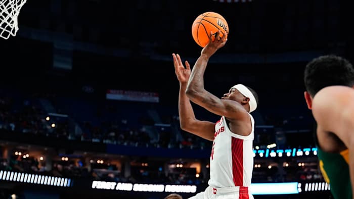 Davonte Davis-Vermont-NCAA