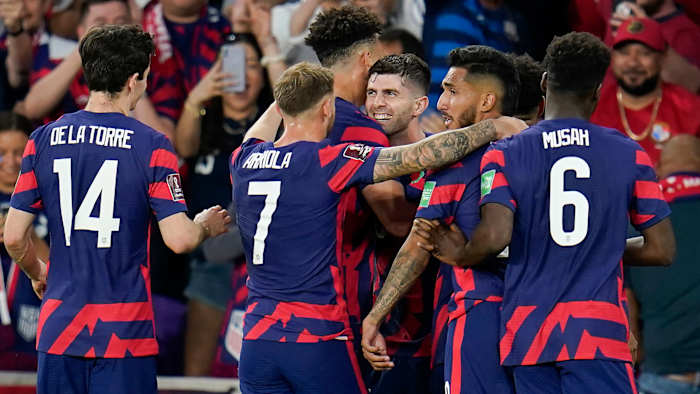 The USMNT celebrates a Christian Pulisic goal