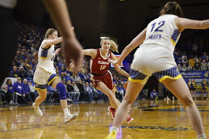 032722_WBB_CruceAl_SDSU_JH5251