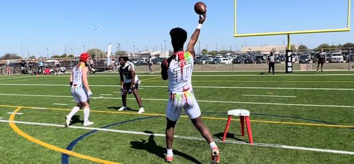 Kelden Ryan Quarterback Keller (Texas) Central 2025 DR Sportz Dallas Young Bullz