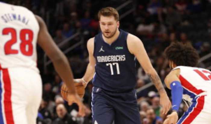 3ABD43FE-1217-41BB-9C16-61A58A749E92