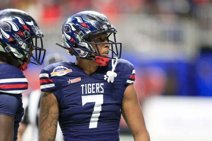 MTg4NzU1MTgxNjUzOTkzMTk2