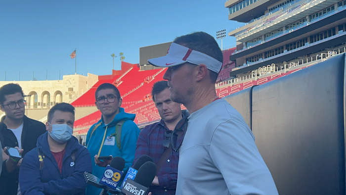 USC head coach Lincoln Riley